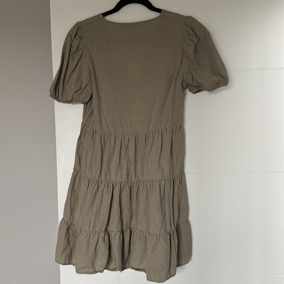 Zara Green Tiered Ruffled linen dress - Picture 7 of 8